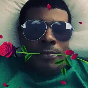 Meet your Posher, Noe